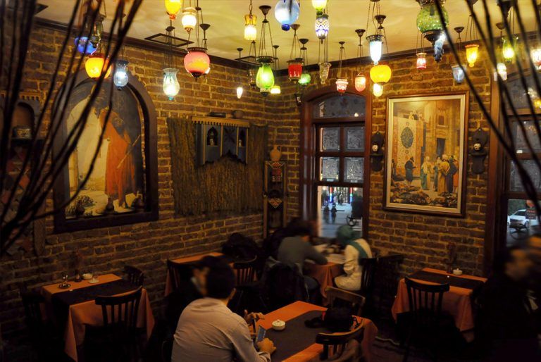 Nevi Cafe iç mekân